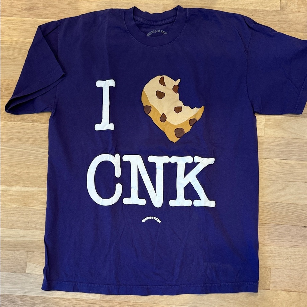 Cookies N Kicks RARE tee shirt size Large
